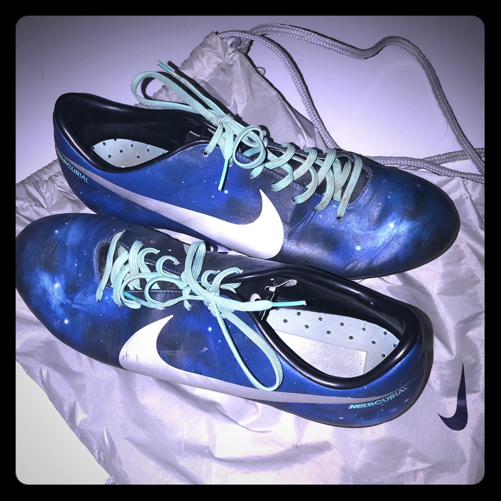 Christians Ronaldo Nike cleats
